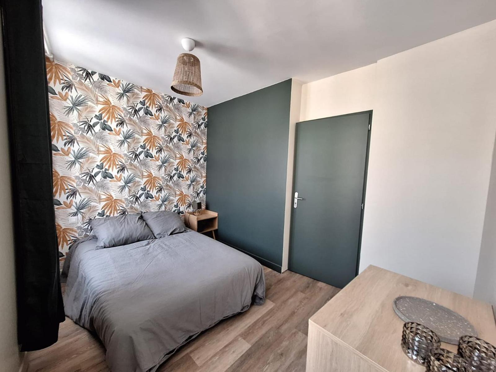 Charmante Maison A 2Min De La Porte St Jacques A ปาคเตอเนย์ ภายนอก รูปภาพ